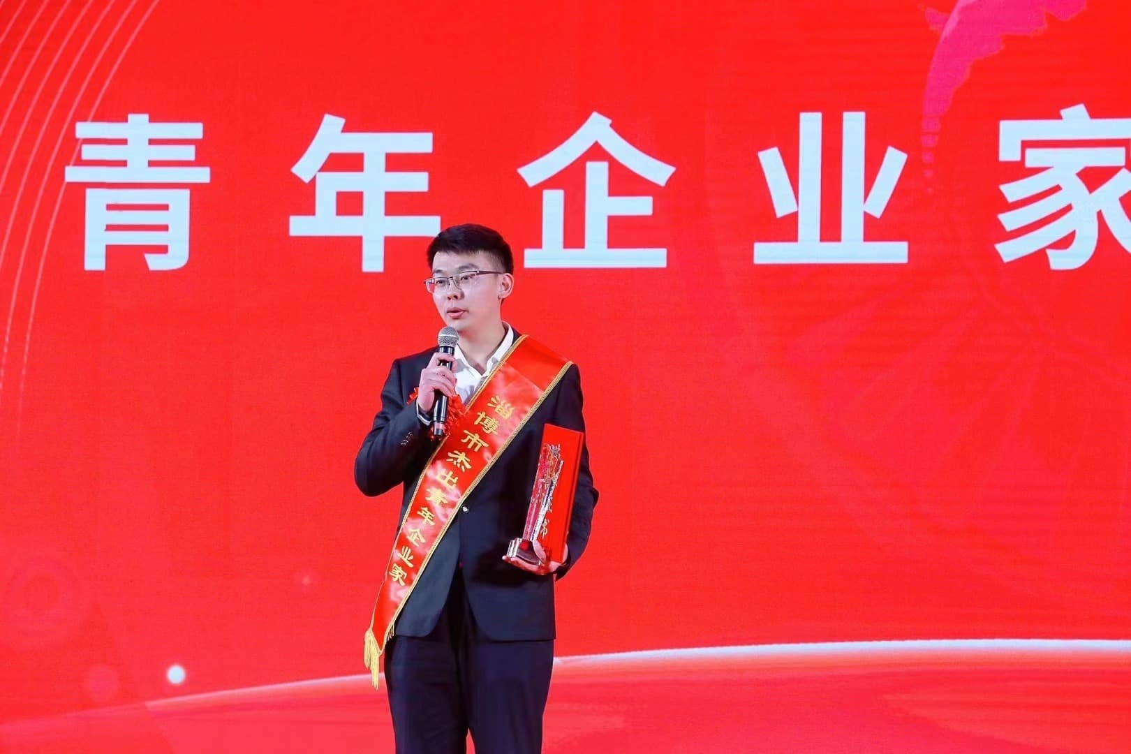 https://www.yuhaidianzi.cn/wp-content/uploads/2026/05/19_226f5aca4a27f3ce.jpg